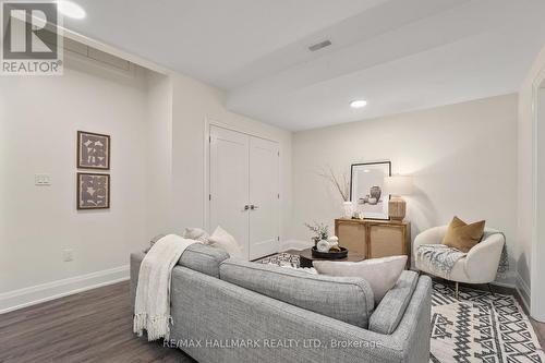 129 High Street W, Mississauga, ON - Indoor