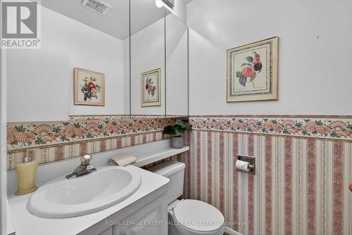 2305 Delkus Crescent, Mississauga, ON - Indoor Photo Showing Bathroom