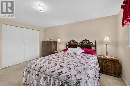 2305 Delkus Crescent, Mississauga, ON - Indoor Photo Showing Bedroom