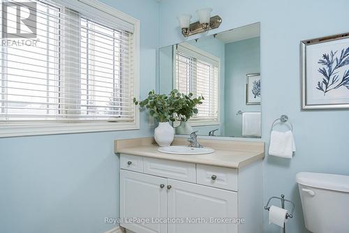 59 Kells Crescent, Collingwood, ON - Indoor Photo Showing Bathroom