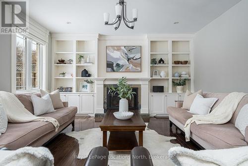 59 Kells Crescent, Collingwood, ON - Indoor Photo Showing Living Room