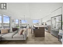 615 3488 SAWMILL CRESCENT  Vancouver, BC V5S 0C7