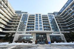 PH 19 - 376 HIGHWAY 7 E  Richmond Hill, ON L4B 0C7