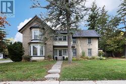 18-20 REUBEN STREET  Aurora, ON L4G 2M2