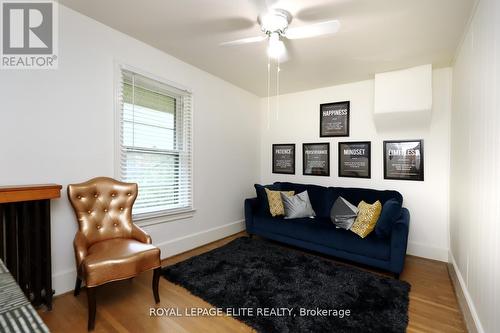 18-20 Reuben Street, Aurora, ON - Indoor