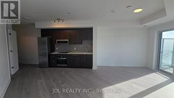 325 - 2501 SAW WHET BOULEVARD  Oakville, ON L6M 5N2