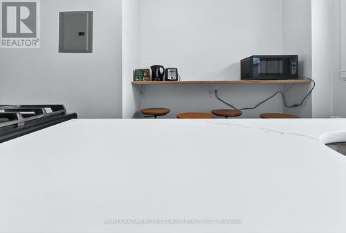 267 Lakeshore Road E, Mississauga, ON 