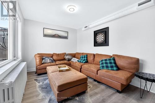 267 Lakeshore Road E, Mississauga, ON 