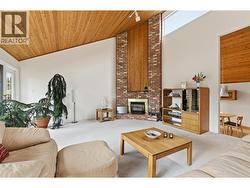 16' ceilings & propane fireplace - 