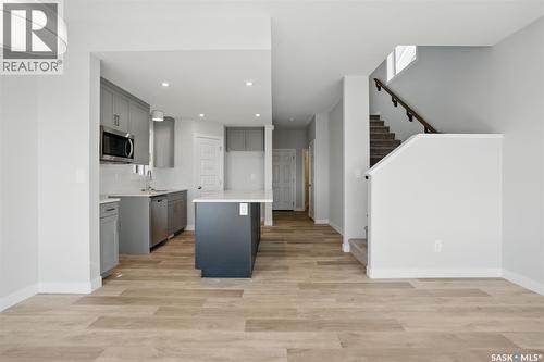222 Antonini Court, Saskatoon, SK - Indoor Photo Showing Kitchen