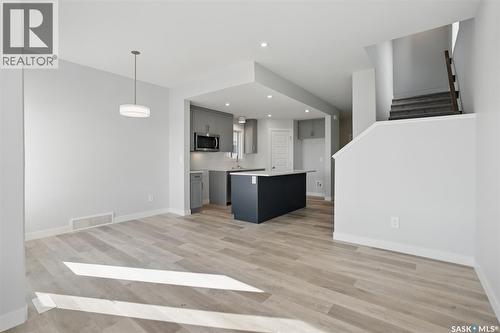 222 Antonini Court, Saskatoon, SK - Indoor Photo Showing Kitchen