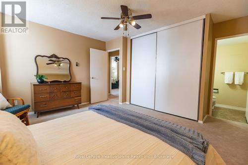 605 - 81 Millside Drive, Milton (Om Old Milton), ON - Indoor Photo Showing Bedroom