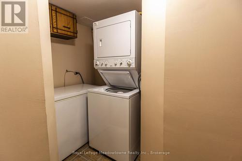 605 - 81 Millside Drive, Milton (Om Old Milton), ON - Indoor Photo Showing Laundry Room