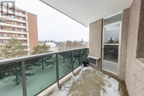 605 - 81 Millside Drive, Milton (Om Old Milton), ON - Outdoor With Balcony With Exterior