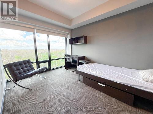 1116 - 1235 Richmond Street, London East (East B), ON - Indoor Photo Showing Bedroom