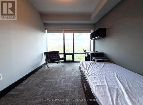 1116 - 1235 Richmond Street, London East (East B), ON - Indoor Photo Showing Bedroom