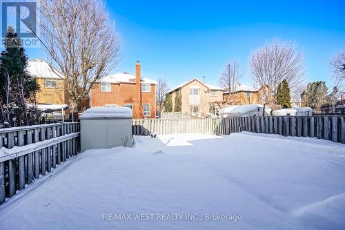 401 Laurentian Avenue, Mississauga, ON - Outdoor