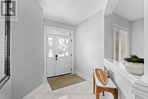 1321 Inglehart Drive, Burlington, ON - Indoor Photo Showing Other Room
