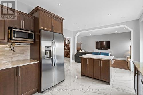 1321 Inglehart Drive, Burlington, ON - Indoor Photo Showing Kitchen