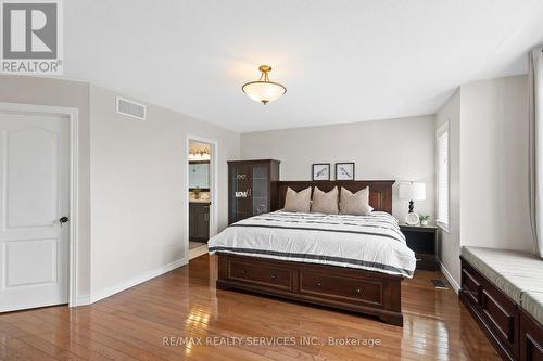 1321 Inglehart Drive, Burlington, ON - Indoor Photo Showing Bedroom