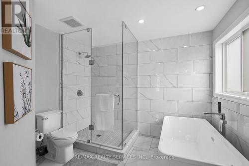 1321 Inglehart Drive, Burlington, ON - Indoor Photo Showing Bathroom