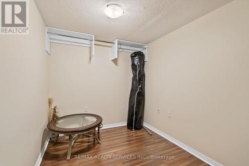 1321 Inglehart Drive, Burlington, ON - Indoor