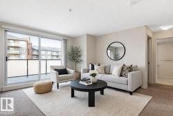 #212 13907 136 ST NW  Edmonton, AB T6V 1Y4