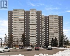 225 HARVARD Place Unit# 1005  Waterloo, ON N2J 4H4