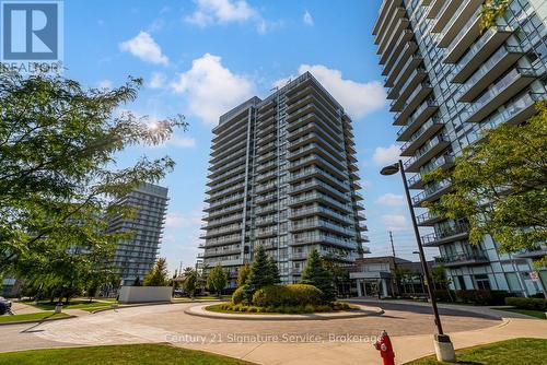 304 - 4677 Glen Erin Drive, Mississauga, ON - Outdoor With Balcony With Facade
