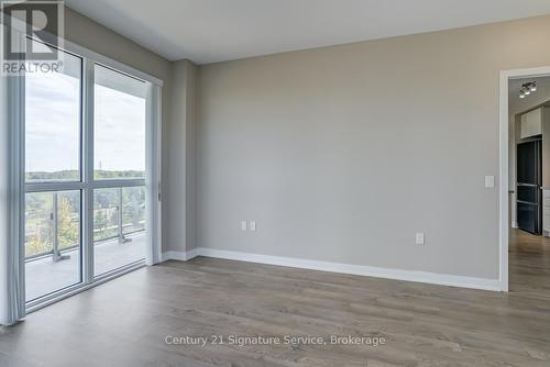 304 - 4677 Glen Erin Drive, Mississauga, ON - Indoor Photo Showing Other Room