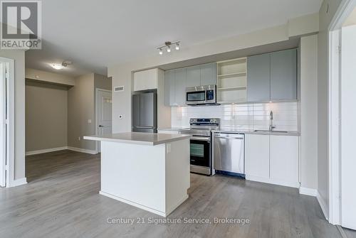 304 - 4677 Glen Erin Drive, Mississauga, ON - Indoor Photo Showing Kitchen