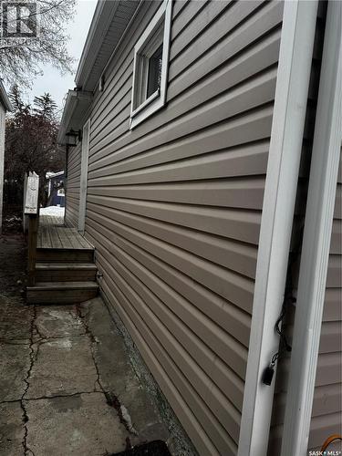 916 4Th Avenue N, Saskatoon, SK - Outdoor