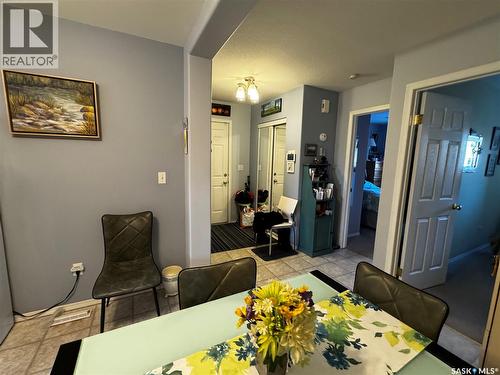 916 4Th Avenue N, Saskatoon, SK - Indoor Photo Showing Dining Room