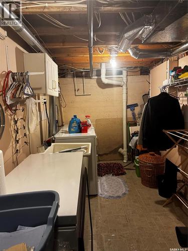 916 4Th Avenue N, Saskatoon, SK - Indoor Photo Showing Basement