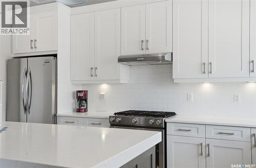 29 115 Meadows Boulevard, Saskatoon, SK - Indoor Photo Showing Kitchen With Upgraded Kitchen