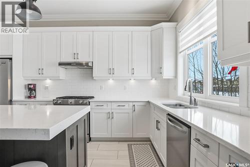 29 115 Meadows Boulevard, Saskatoon, SK - Indoor Photo Showing Kitchen With Stainless Steel Kitchen With Double Sink With Upgraded Kitchen