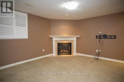 48 - 655 Park Road N, Brantford, ON - Indoor With Fireplace