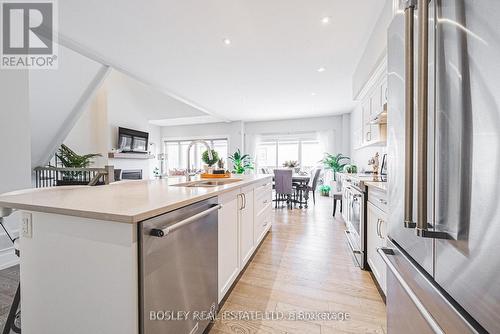 Large kitchen island - 2 - 3573 Dominion Road, Fort Erie (Ridgeway), ON - Indoor Photo Showing Kitchen
