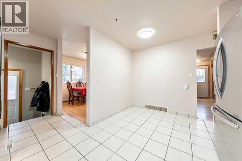 9136 Allison Drive Se, Calgary, AB - Indoor Photo Showing Other Room