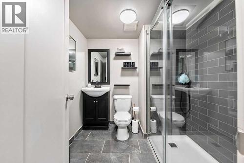 9136 Allison Drive Se, Calgary, AB - Indoor Photo Showing Bathroom