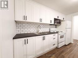 B2 - 464 PALMER AVENUE  Richmond Hill, ON L4C 1R1