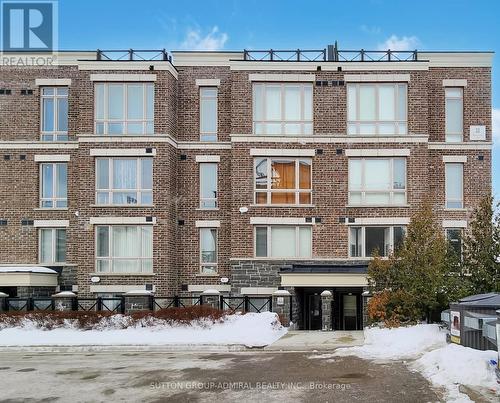 2527 - 30 WESTMEATH LANE  Markham, ON L6B 1N5