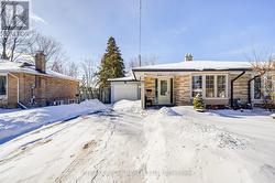 80 SHERWOOD FOREST DRIVE  Markham, ON L3P 1R1
