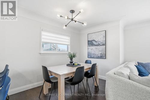 2347 Sharron Street, Burlington, ON - Indoor Photo Showing Dining Room