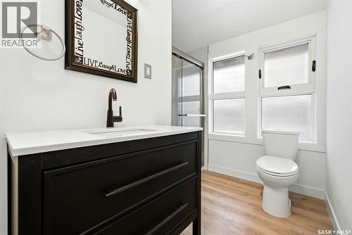 3726 Dewdney Avenue, Regina, SK - Indoor Photo Showing Bathroom