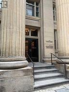 1314 - 197 YONGE STREET  Toronto, ON M5B 1M4