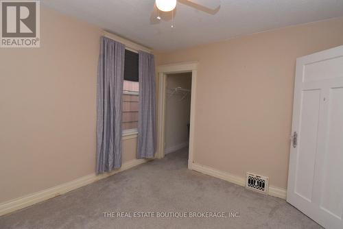 82 Somerset Avenue, Hamilton, ON - Indoor Photo Showing Other Room