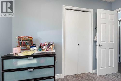 100 Whitehaven Road Ne, Calgary, AB 