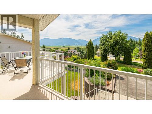 1506 1ST Avenue NW  Creston, BC V0B 1G6