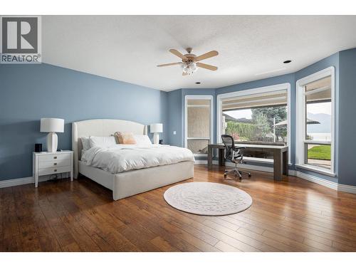 2577 Whitworth Road, West Kelowna, BC - Indoor Photo Showing Bedroom